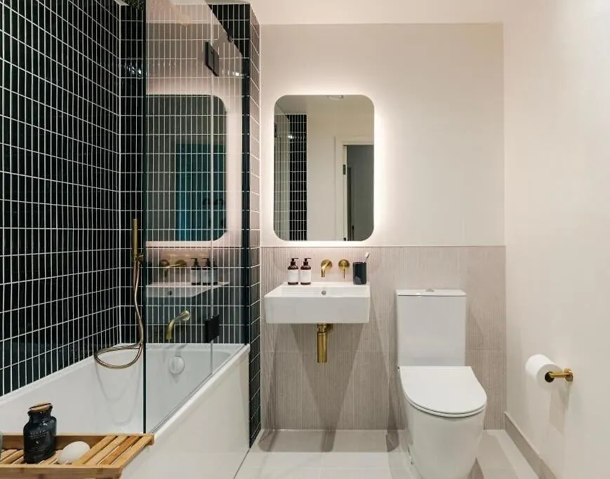 Luxury 1 Bed Riverside Apartment With Sky Lounge Londyn Wielka Brytania